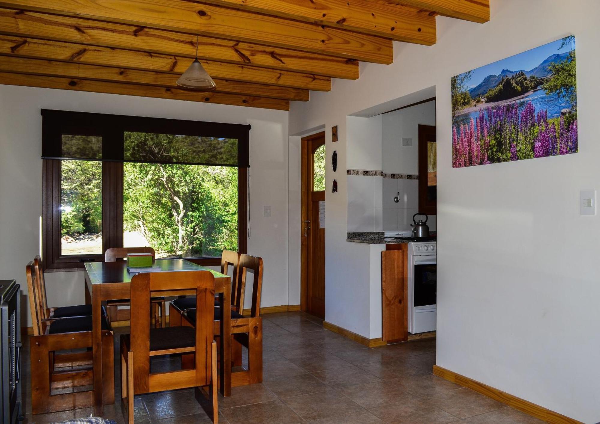 & Ruta 63 Villa Meliquina