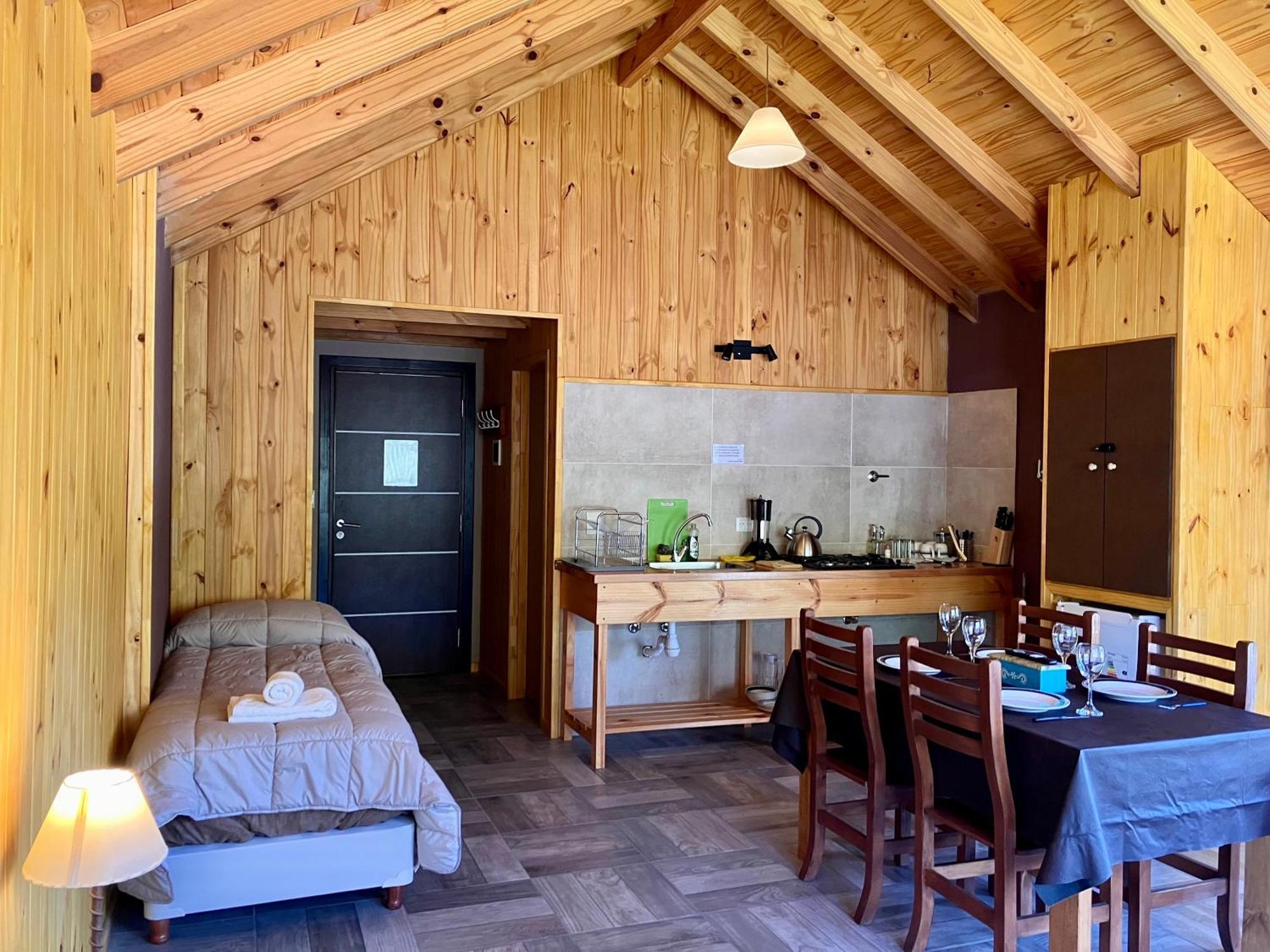 Lodge & Ruta 63