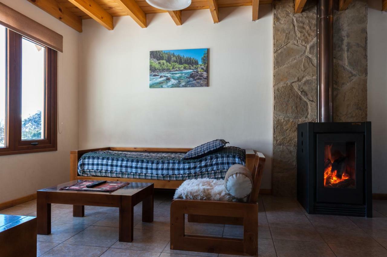 & Ruta 63 Lodge Villa Meliquina